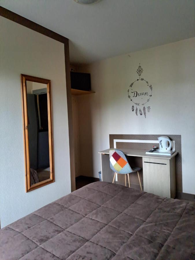 Hotel Le Petit Pecheur Saint-Florent-le-Vieil Exteriér fotografie